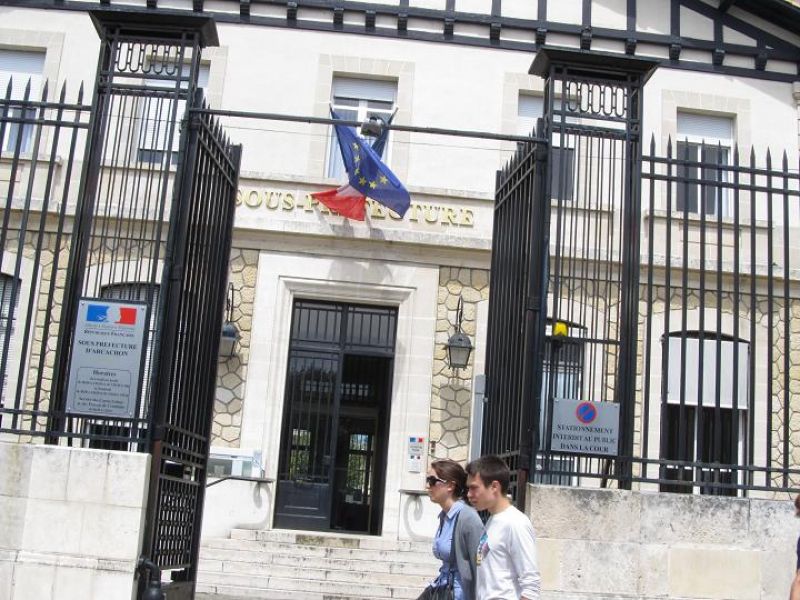 sous préfecture de la gironde